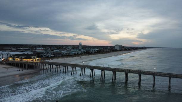 istock Pier by a Wilmington beach town 1437639782