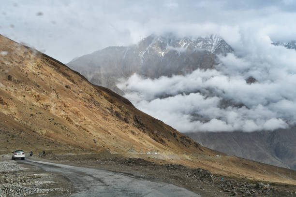 istock Khardung La to Nubra Valley, Ladakh (India) 1437655894