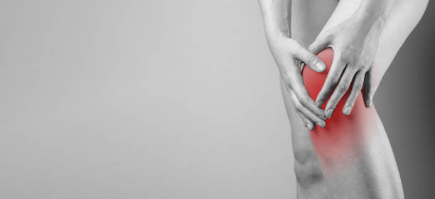 istock Knee pain on ad banner, background for text 1437691640