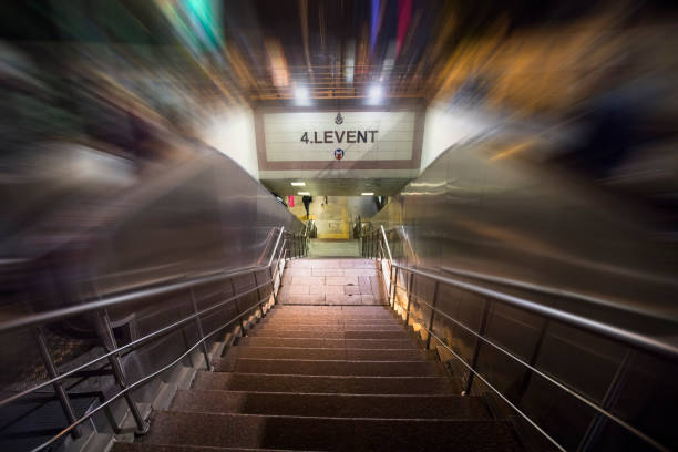 entrada a la estación de metro 4.levent en estambul por la noche - staircase steps istanbul turkey fotografías e imágenes de stock