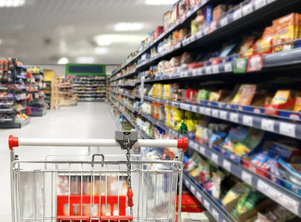 istock empty grocery cart in an empty supermarket 1437693869