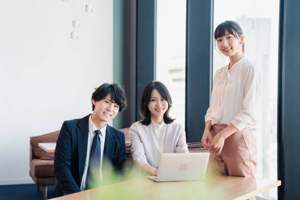 istock Businessperson working in an office 1437699651