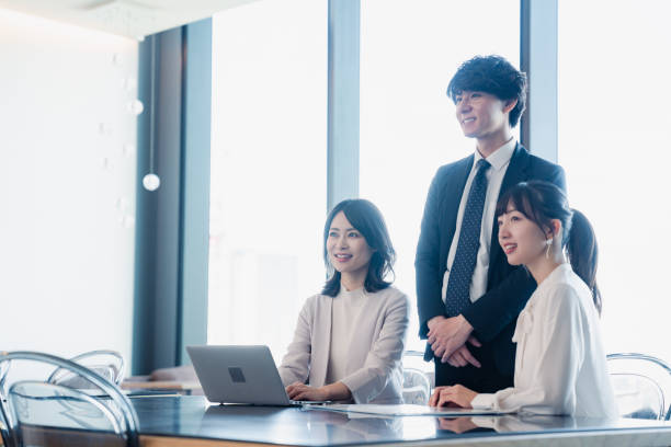 istock Businessperson working in an office 1437699668