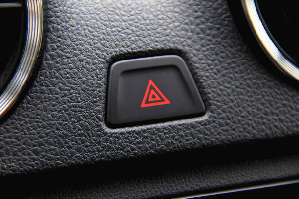 LST Hazard Warning Light Switch Button For Renault Clio II 2 – 7700421820 (Black/Red)