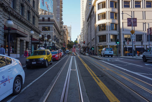 istock Beautiful street scene in San Francisco 1437706887