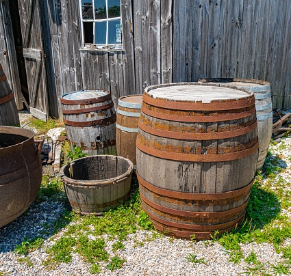 Antique wooden barrel rusting away