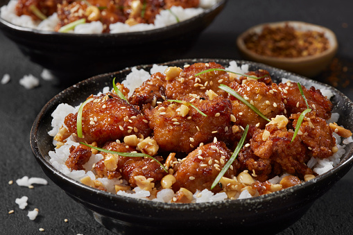 Sweet Crispy Korean Fried Chicken with Roasted Peanuts, Sesame Seeds and White Rice