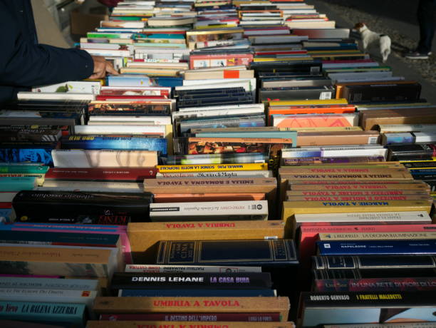 istock Flea Market in Milan 1437757049