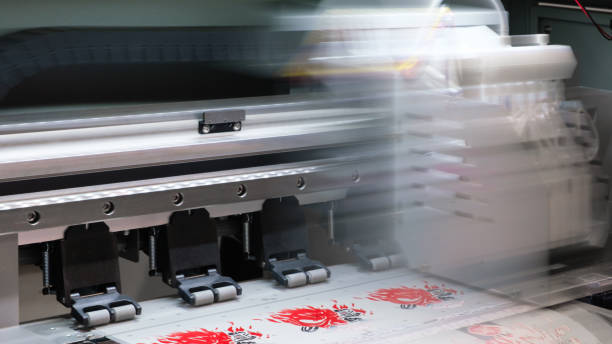 impresión industrial móvil moderna impresora digital de inyección de tinta industrial impresora digital de inyección de tinta moderna - printout industry printer workshop fotografías e imágenes de stock
