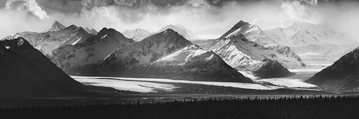 A grayscale panoramic shot of Wrangell-St. Elias National Park & Preserve in Southeast Alaska