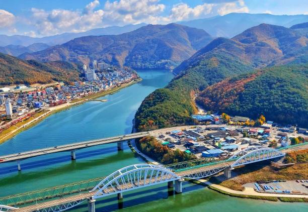 Han river south korea A photo taken above the han river in Thanyang South korea. kangnamgu stock pictures, royalty-free photos & images