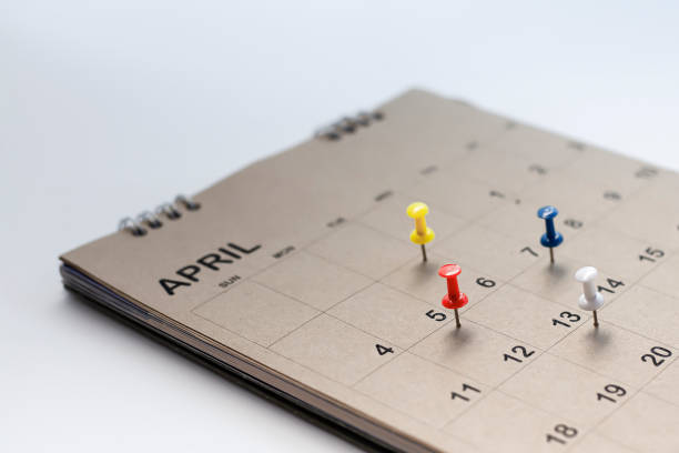istock Calendar and scheduled appointments with pins. 1437896527