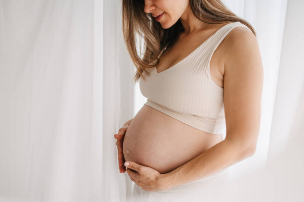 pregnant woman - hamile stok fotoğraflar ve resimler