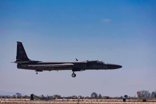 леди дракон 2 - military reconnaissance airplane стоковые фото и изображения