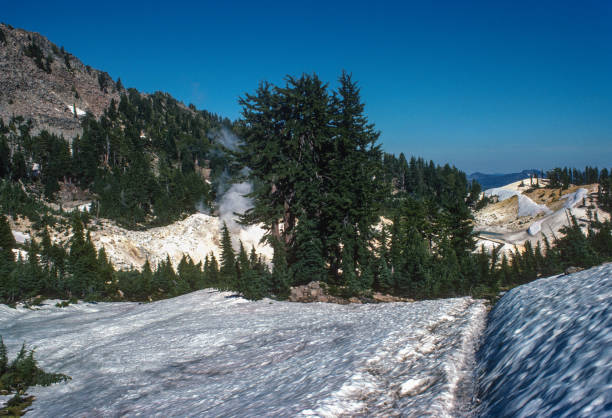 istock Lassen Volcanic NP - Bumpass Hell Trail - Channel in the Snow - 1983 1437939882