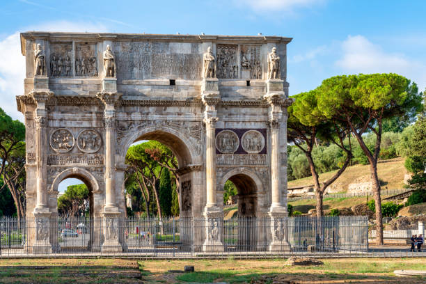 istock Arch of Constantine in Rome, Italy 1437956322