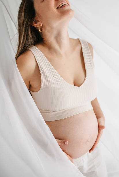 istock Beautiful pregnant woman 1437991281