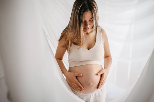 istock Pregnant beauty 1437991322