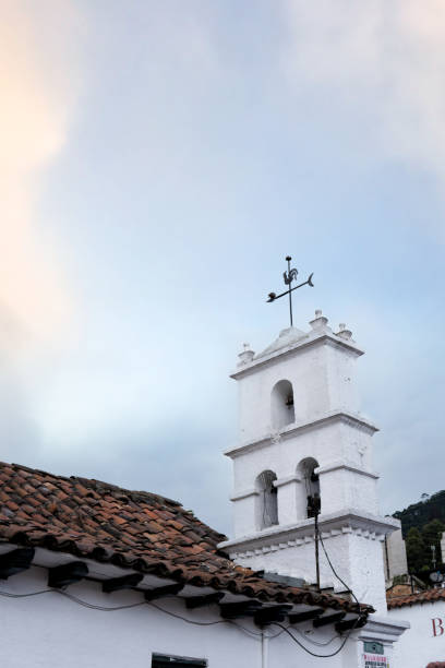 rückansicht einer glocke - church bell tower temple catholicism stock-fotos und bilder