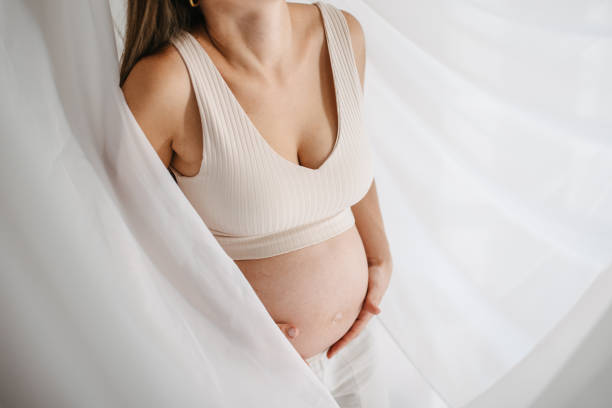 istock Pregnant woman 1437992096