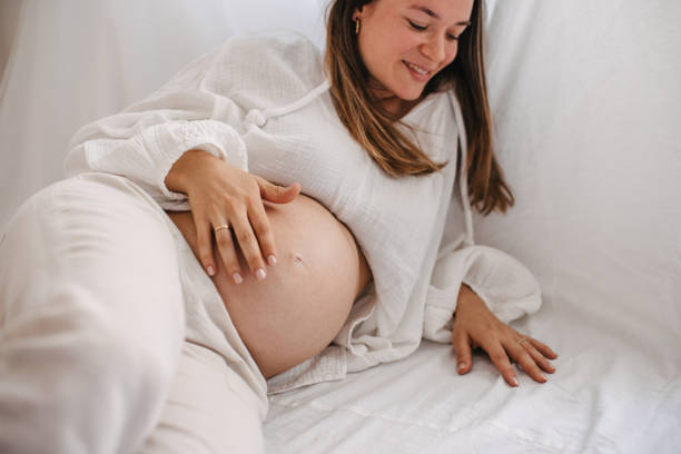 istock Beautiful pregnant woman 1438007066