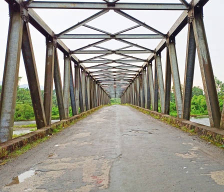 the old money bridge is still in use today