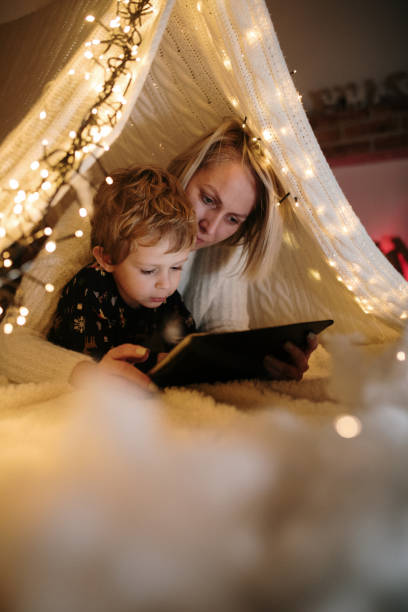 istock Magic moments at the Christmas 1438114470