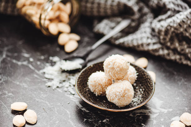 istock Vegan, Homemade Raffaello Coconut Balls 1438148330