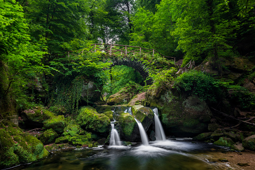 Fairytale waterfall in Luxembourg - Schiessentümpel