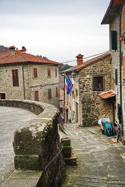 istock Glimpse of the ancient medieval village of Raggiolo 1438166328