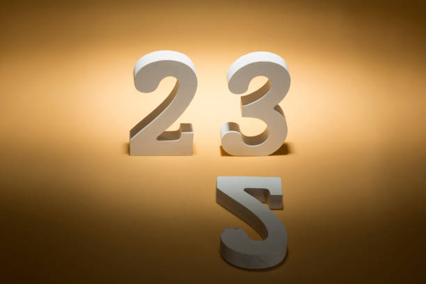 istock 23 replaces 22, a new year begins, one ends another begins 1438185734