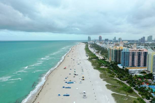 istock Miami Beach with buildings on the right 1438365014