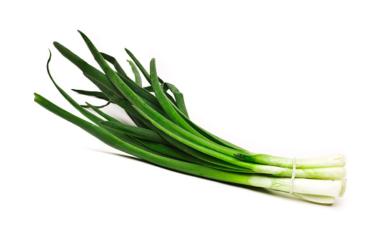 Eight ripe, beautiful spring onions