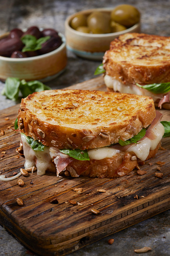 Grilled Cheese with Prosciutto, Brie and Fresh Basil