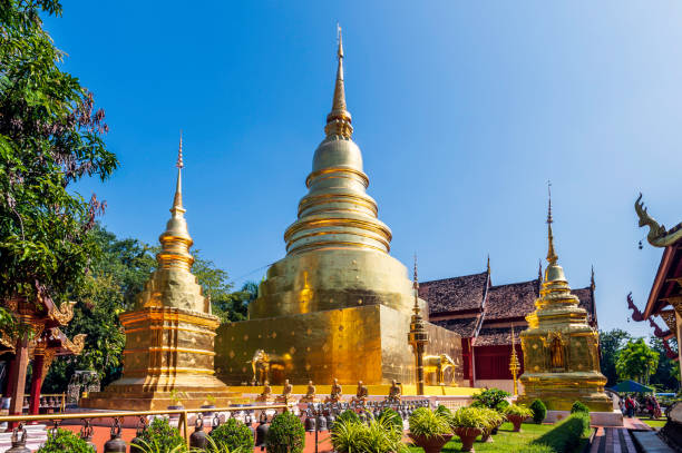 wat phra sing em chiang mai, tailândia - wat phra sing - fotografias e filmes do acervo