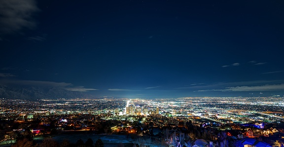 An aerial shot of the breathtaking evening in Salt Lake City, Utah