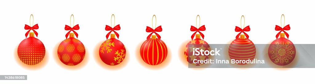 Vetores de Conjunto De Bolas De Natal Em Cores Vermelha E Dourada Modelo De  Decoração De Natal e mais imagens de Amarelo - iStock
