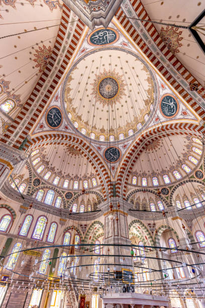istock SULEYMANIYE MOSQUE in istanbul 1438647019
