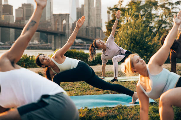 istock Yoga outdoor class in New York 1438698492