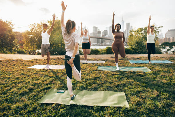 istock Yoga outdoor class in New York 1438703192