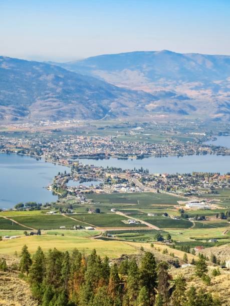 istock Osoyoos Lake and Town 1438759370