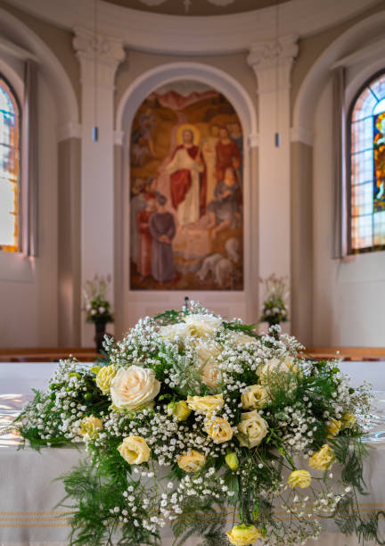 istock Wedding bouquet of white roses 1438760673