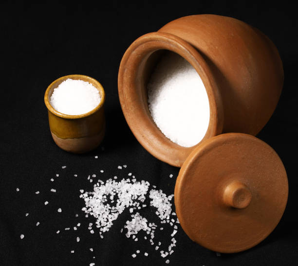 istock Sugar in a clay pot with an open lid. Close-up 1438764875