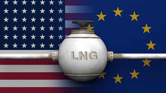 Liquid natural gas supply solution between America and Europe
