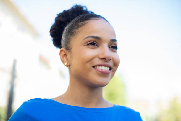 istock Elegant young woman 1438775049