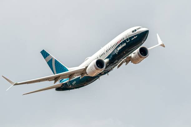 boeing 737-7 max, n7201s. farnborough international airshow, 16 de julio de 2018 - vuelo ceremonial fotografías e imágenes de stock