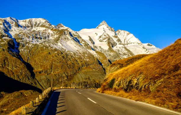 istock landscape at the grossglockner mountain 1438913550