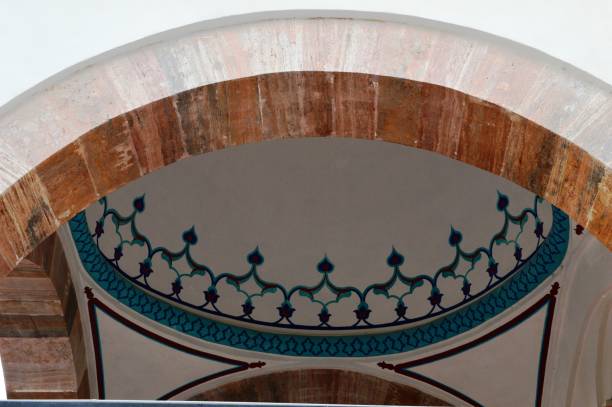 istock exterior details on the mosque 1439012766