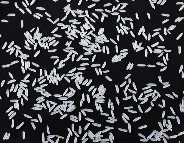istock Scattered rice on a dark background. Close-up 1439019666