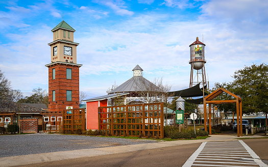 Covington, Louisiana, United States – February 12, 2018: Covington, Louisiana - February 2018: Downtown Covington, Louisiana is experiencing redevelopment and growth.